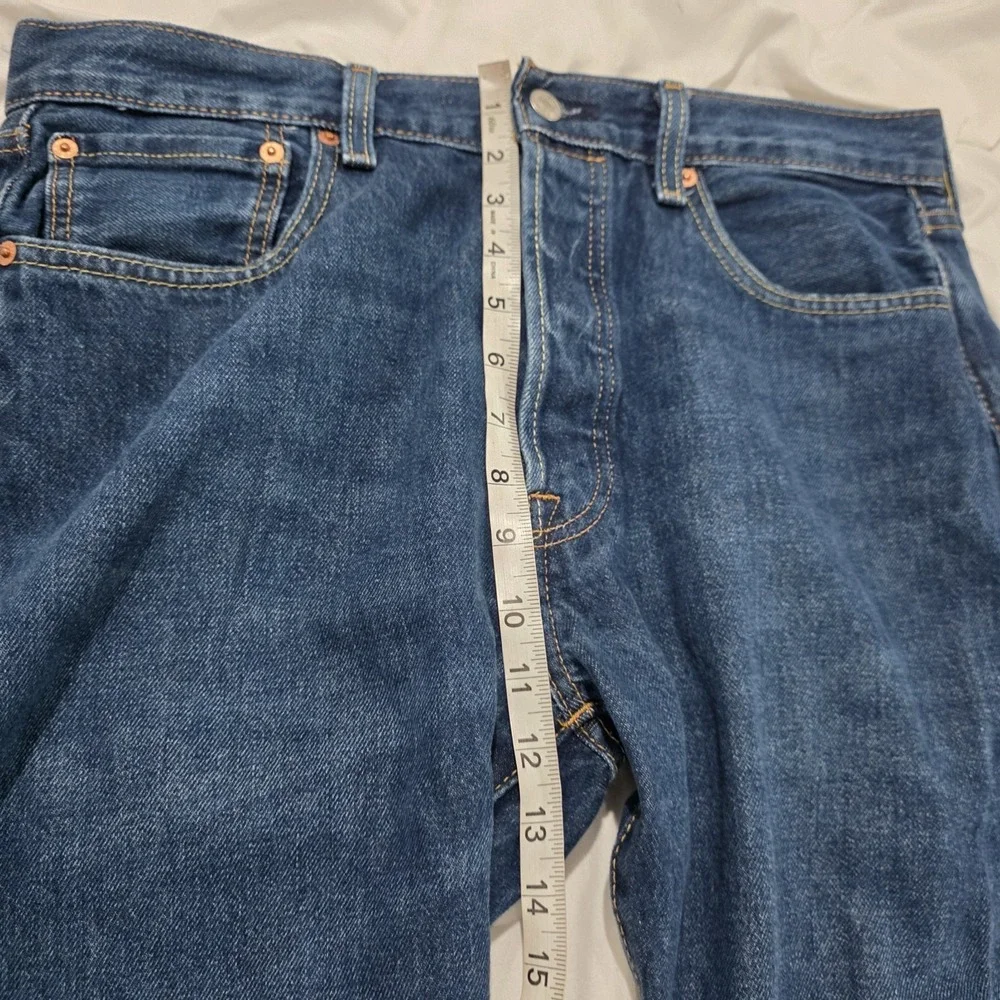Levis Mens 501 Size 34 X 30‎ Dark Wash Button Fly Jeans Straight Leg